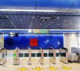 北海道新千岁机场土产店「北连」交通方式步骤一
