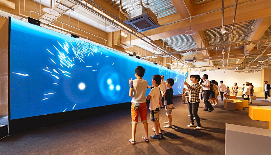 函馆亲子游推荐景点:超大LED萤幕、360度影像围绕高科技体验「函馆未来馆」