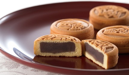 北海道伴手禮名店:函館「千秋庵總本家」的伴手禮「函館散步」,出示「樂吃購!日本」優惠券就可以免費得到1個!