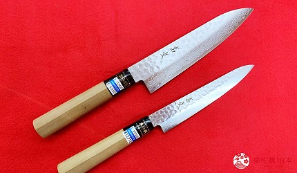 札幌買刀推薦百年刀具專門店「宮文」的菜刀兩把照片