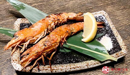 札幌高CP值居酒屋推荐粋な北海道炉端あいよ大通店海胆丼超大碗必吃豪华海鲜炉端烧的必食美食的盐烧大虾